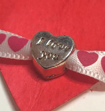 Load image into Gallery viewer, Charm Baubles